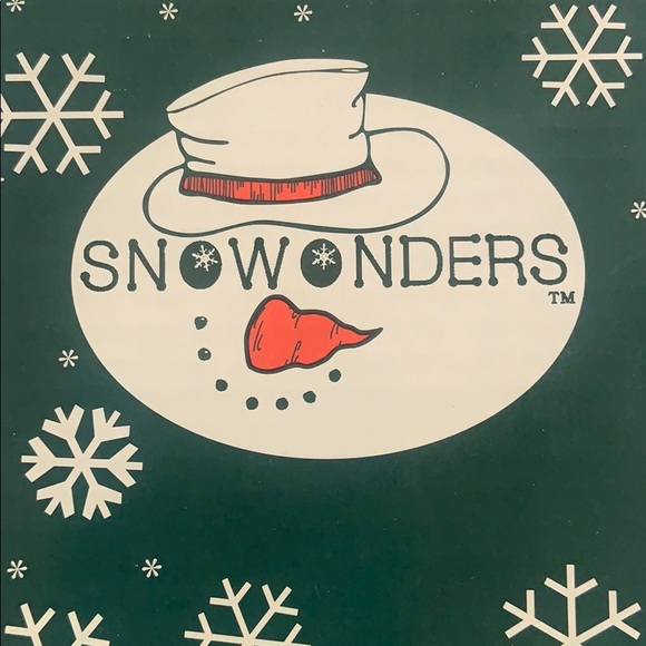 VNTG Snowonders by Sarah’s Attic - Mrs September - Picture 3 of 4